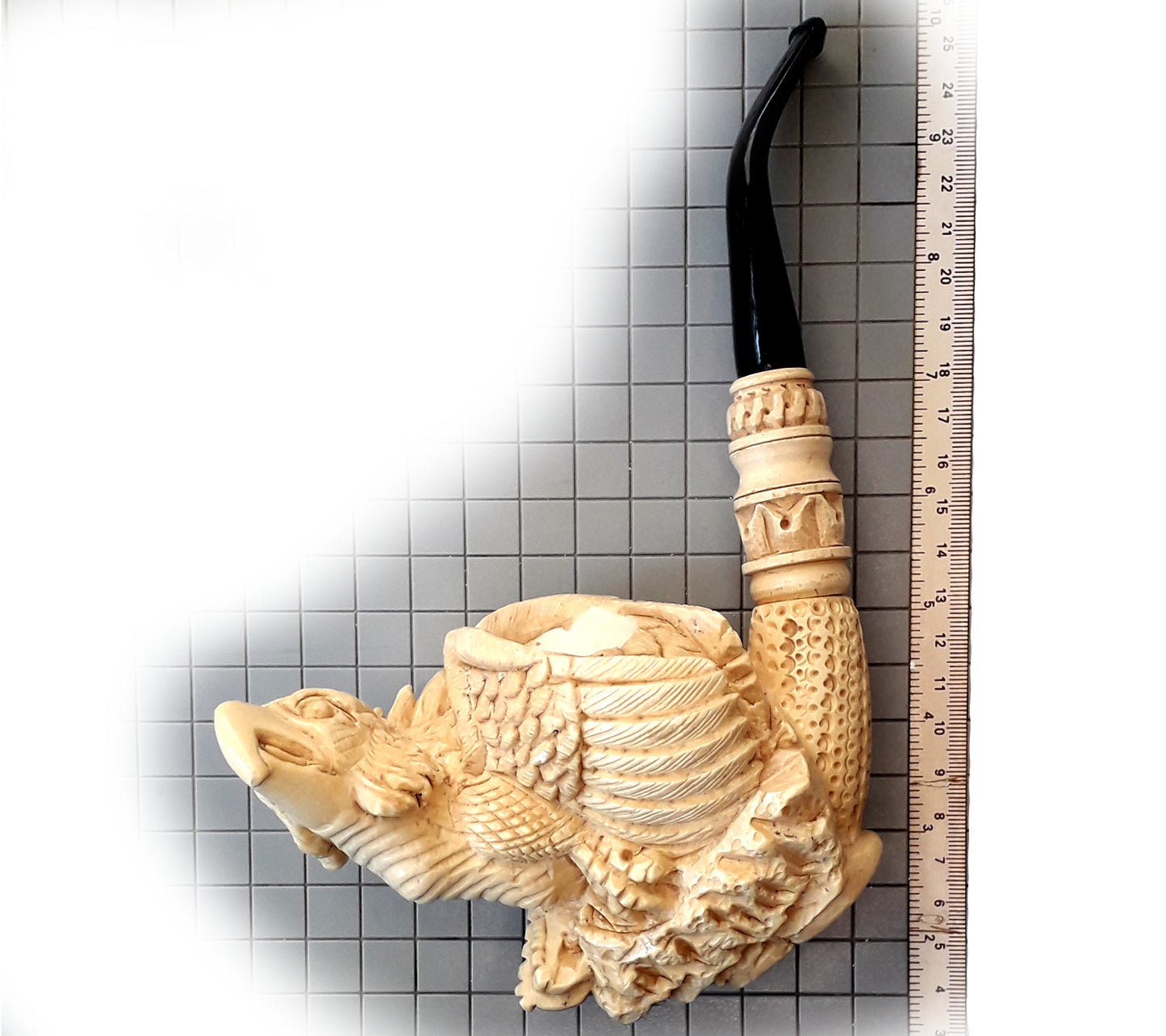 #2 GRIFFON GENUINE BLOCK ART PIECE HAND CARVED MEERSCHAUM PIPE